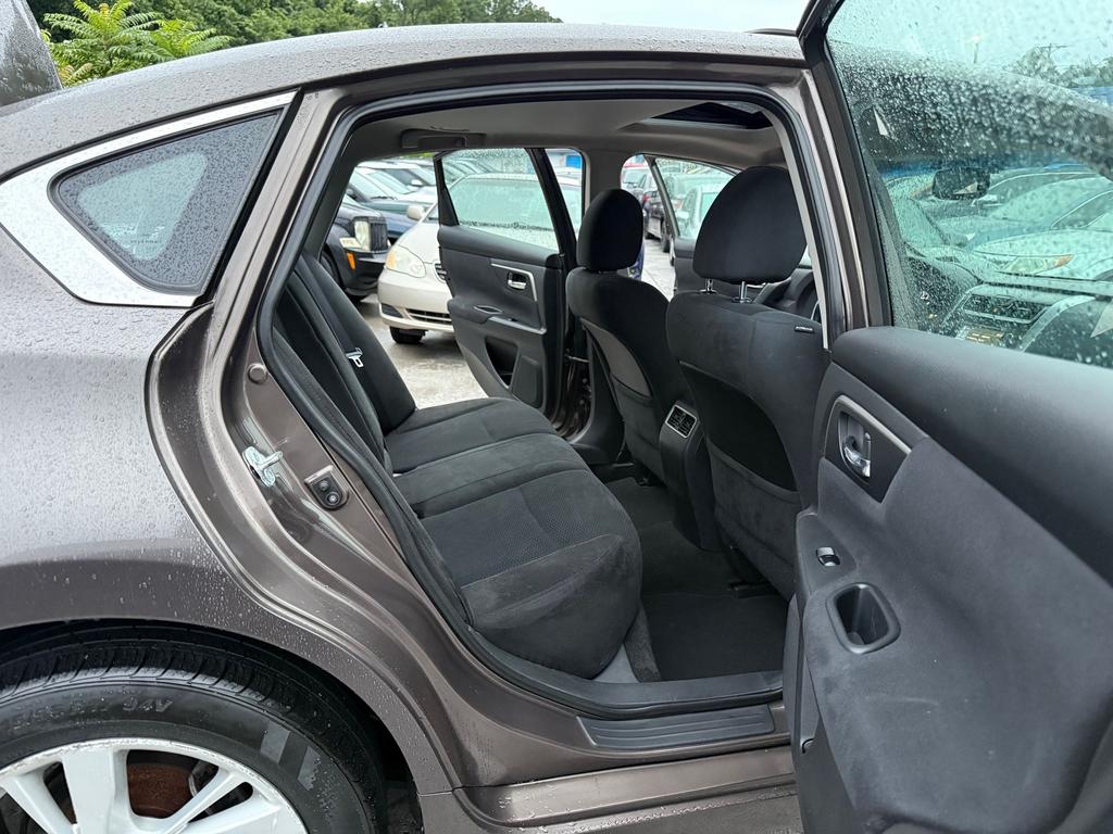 2015 Nissan Altima SV - Photo 26