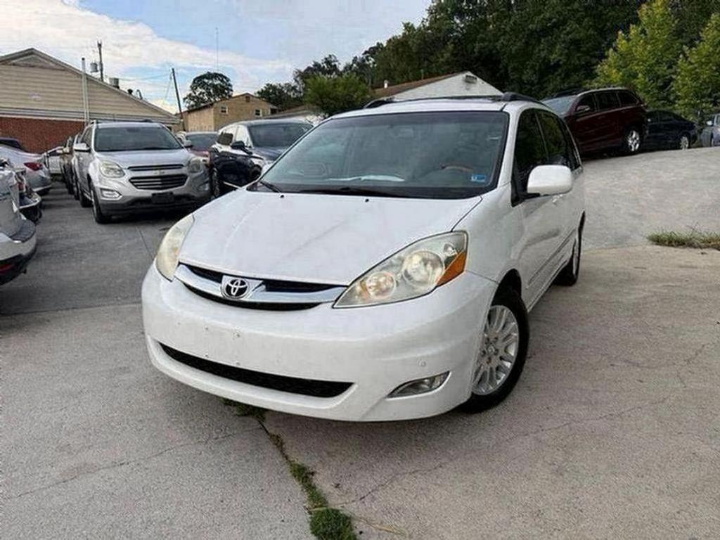 2008 Toyota Sienna