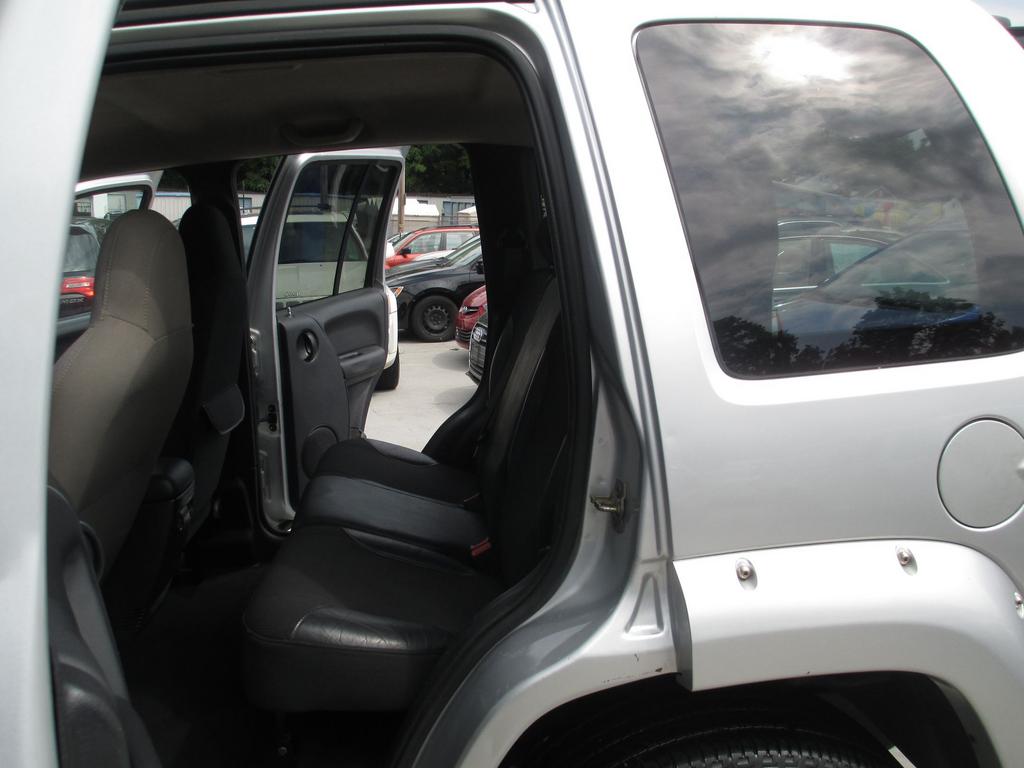 2003 Jeep Liberty Renegade - Photo 18